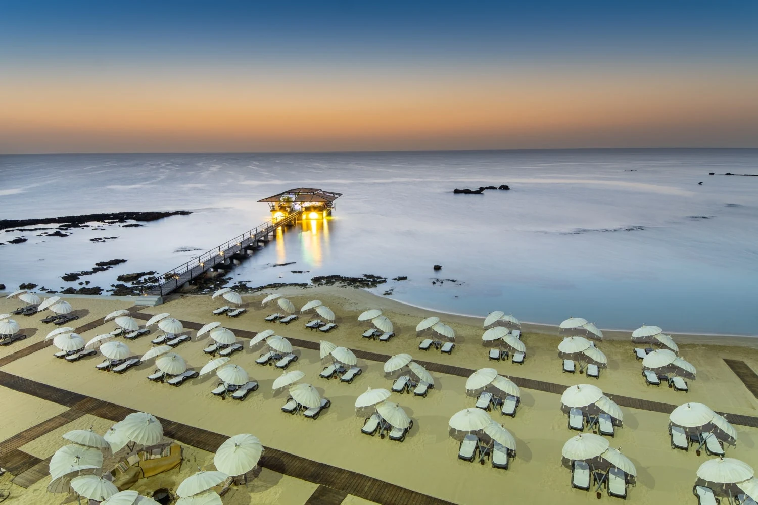 Arkın Palm Beach Hotel Havuz ve Sahil