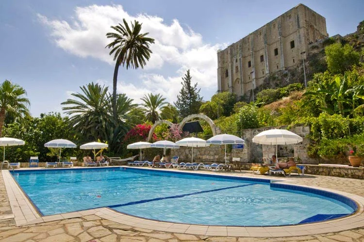 Bellapais Gardens Hotel İç Mekan