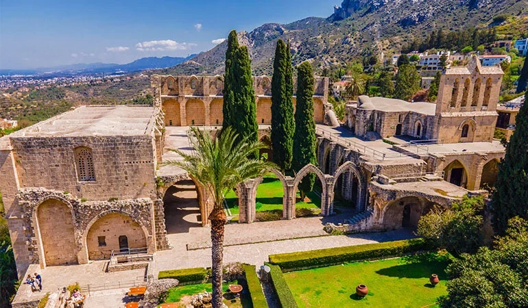 Bellapais Manastırı (Gotik Mimari Sanat Harikası) Gezi İpuçları
