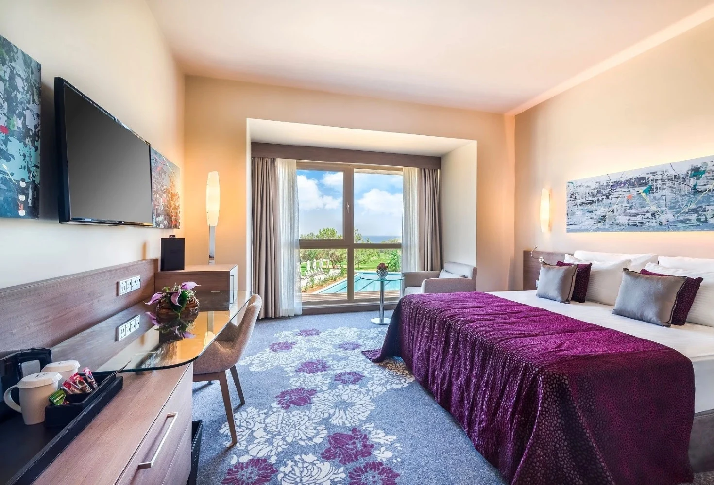 Concorde Luxury Resort Bafra İnce Altın Kum Sahil ve İskele Bar