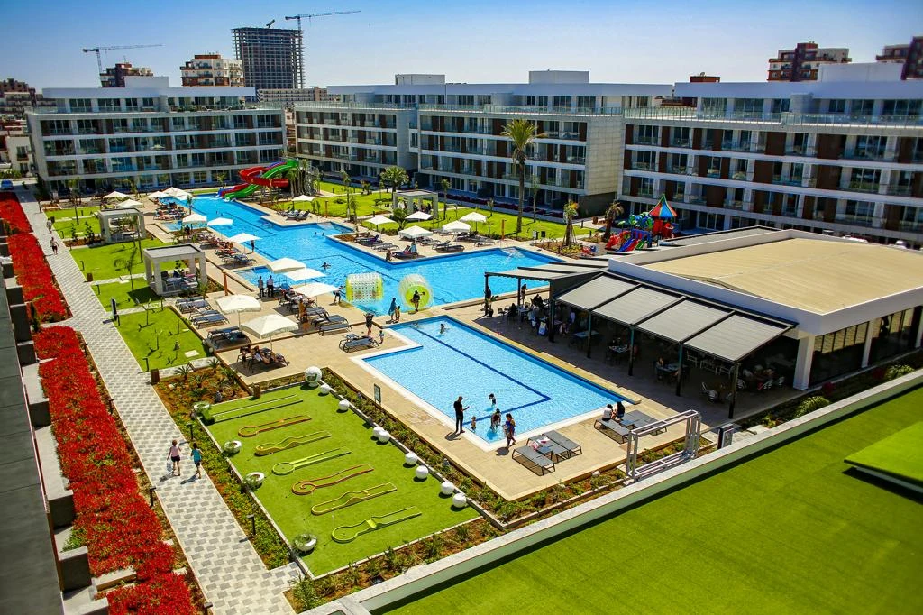 Courtyard Long Beach Holiday Resort İskele Apart Konaklama