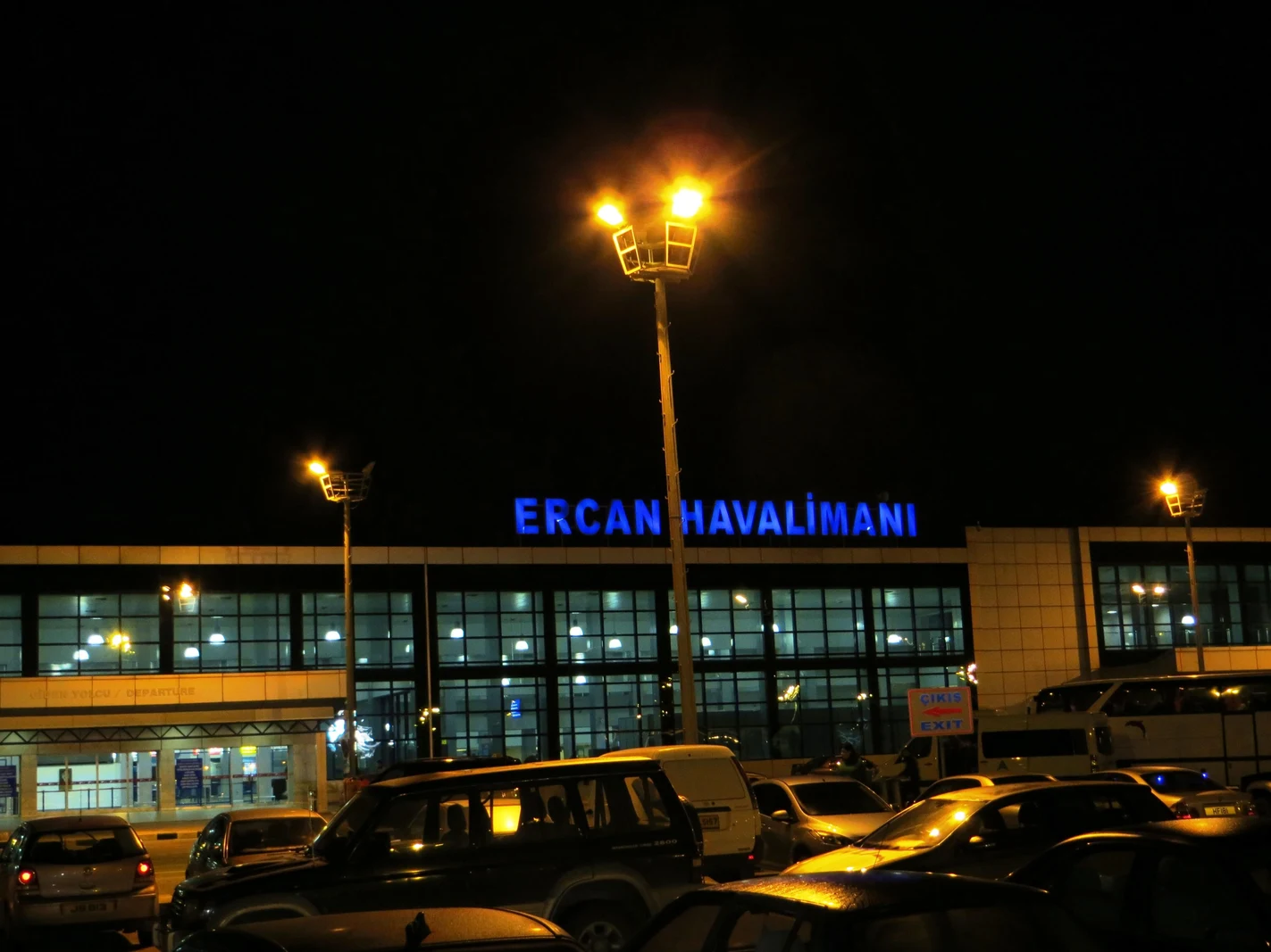 Ercan Havalimanı Danışma ve Turizm Bilgilendirme Masası Hizmetleri