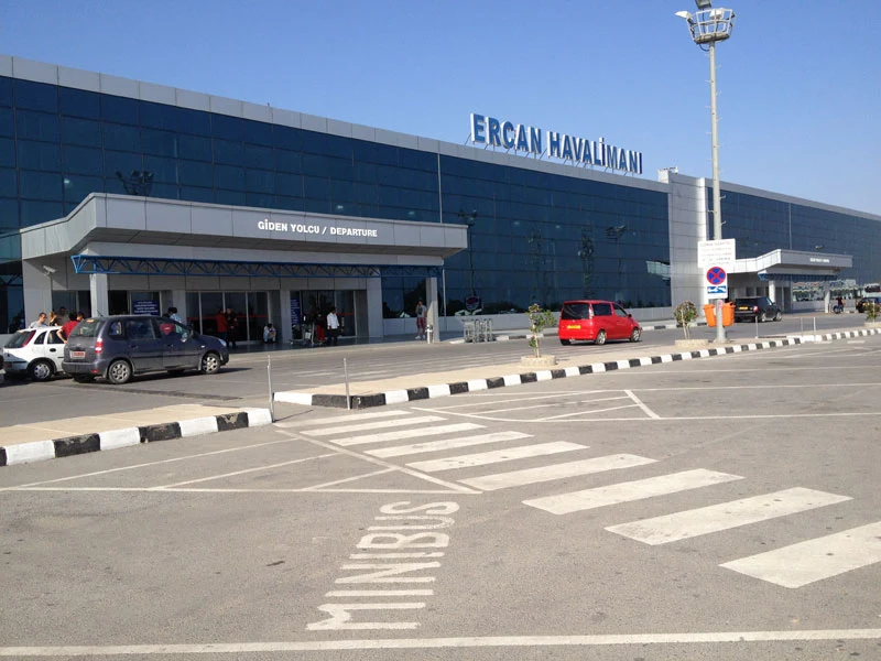 Ercan Havalimanı Gazimağusa Transfer Fiyatları ve Rotaları 2026