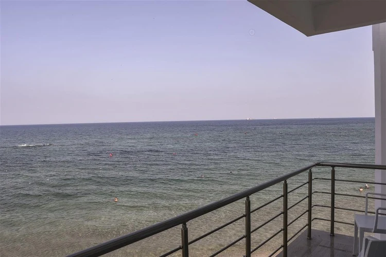 Gazimağusa Silver Beach (Şeffaf Deniz ve Dalış Koyu) İç Görsel 2
