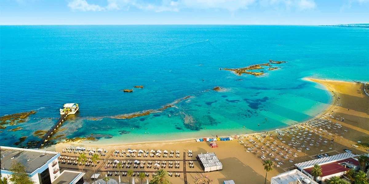Girne Alsancak Bölgesi Aile Tatili İçin Popüler 5 Sahil Oteli