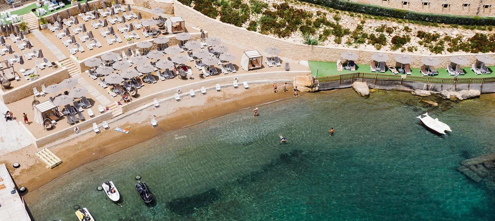 Girne Bella Marin Beach Club (Liman Yakını Şehir Plajı) İç Görsel 1