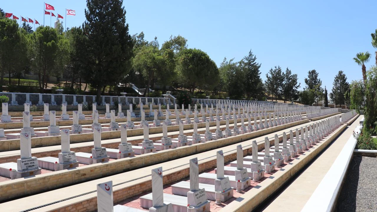 Girne Boğaz Şehitliği ve Tarihi Anıt Kompleksi İç Görsel 1
