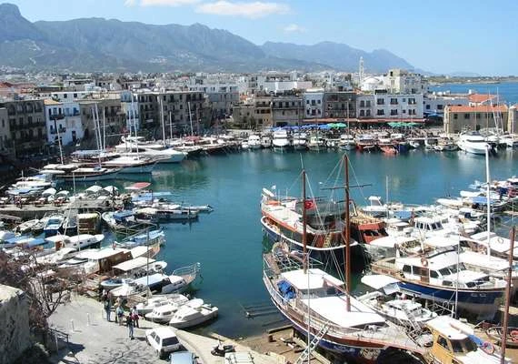 Girne Şehir Merkezindeki En Popüler Irish Publar ve Barlar