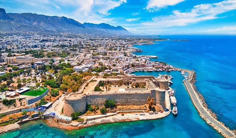 Girne Şehir Merkezine Ücretsiz Servis Veren Tesisler