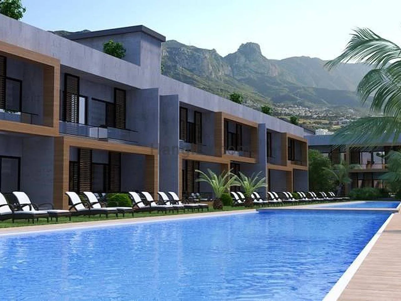 Girne Özel Koylu Resortlar Havuz ve Güneşlenme Terasları