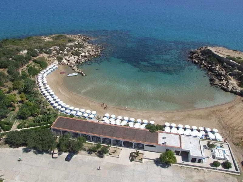 Girne Sunset Beach Club (Lapta Sahil Yolu Kumsalı) İç Görsel 1