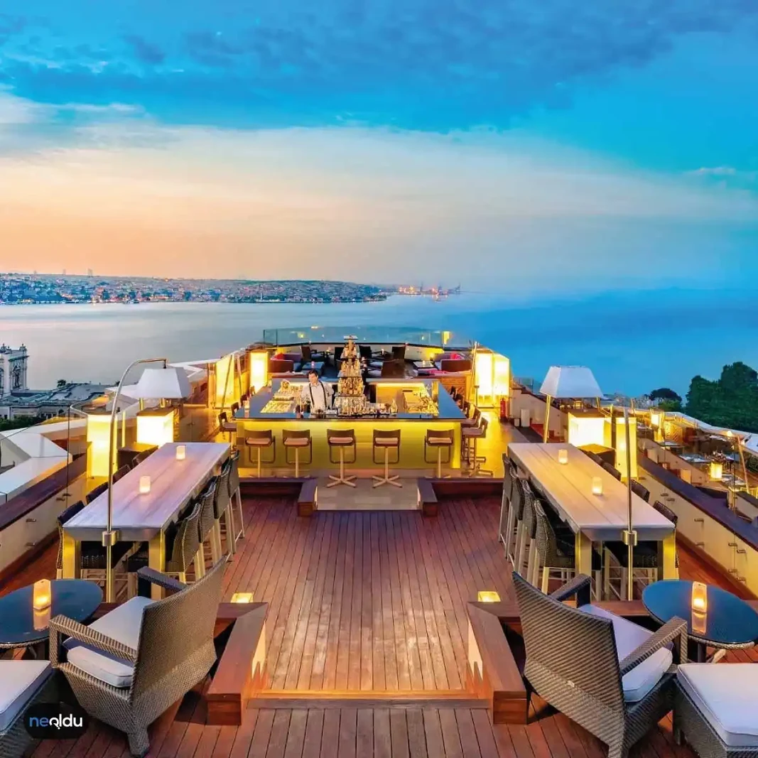 Girne Teras (Rooftop) Barları: En Güzel Manzaralı Kokteyl Mekanları