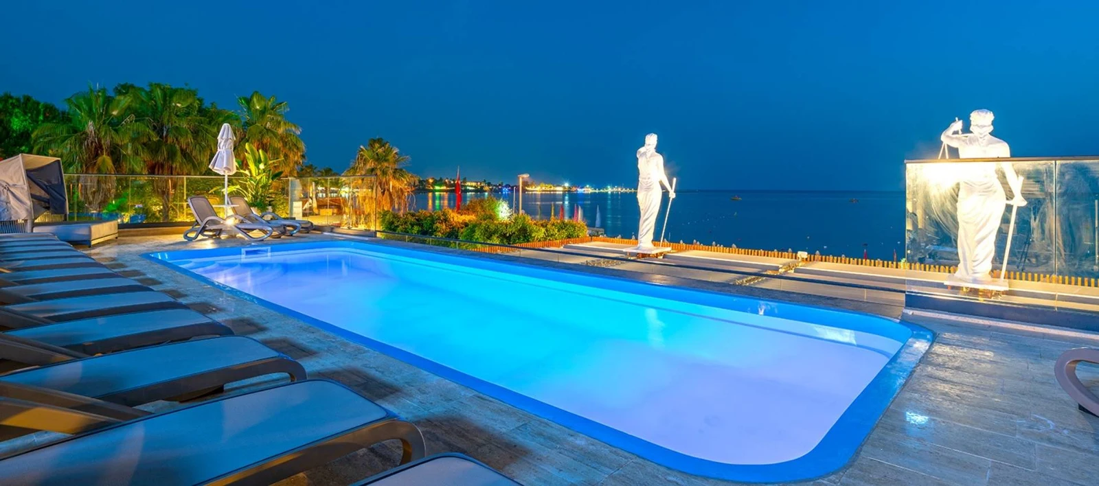Kıbrıs Gece Kulüplerinde Işık ve Lazer Şovları Deneyimi - Mekan ve Gece Görseli