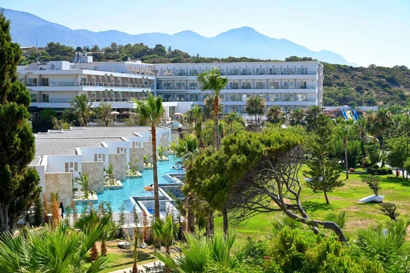 Kıbrıs İlkbahar Aylarında Sakin ve Doğa İçinde Otel Tatili