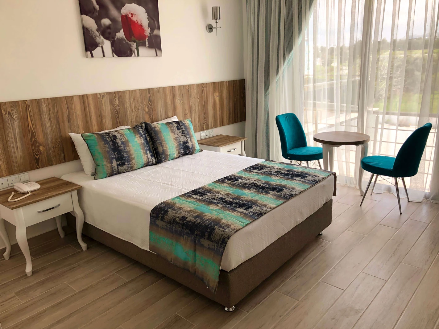Kıbrıs Otellerinde Minibar ve Odaya İkram Çeşitleri