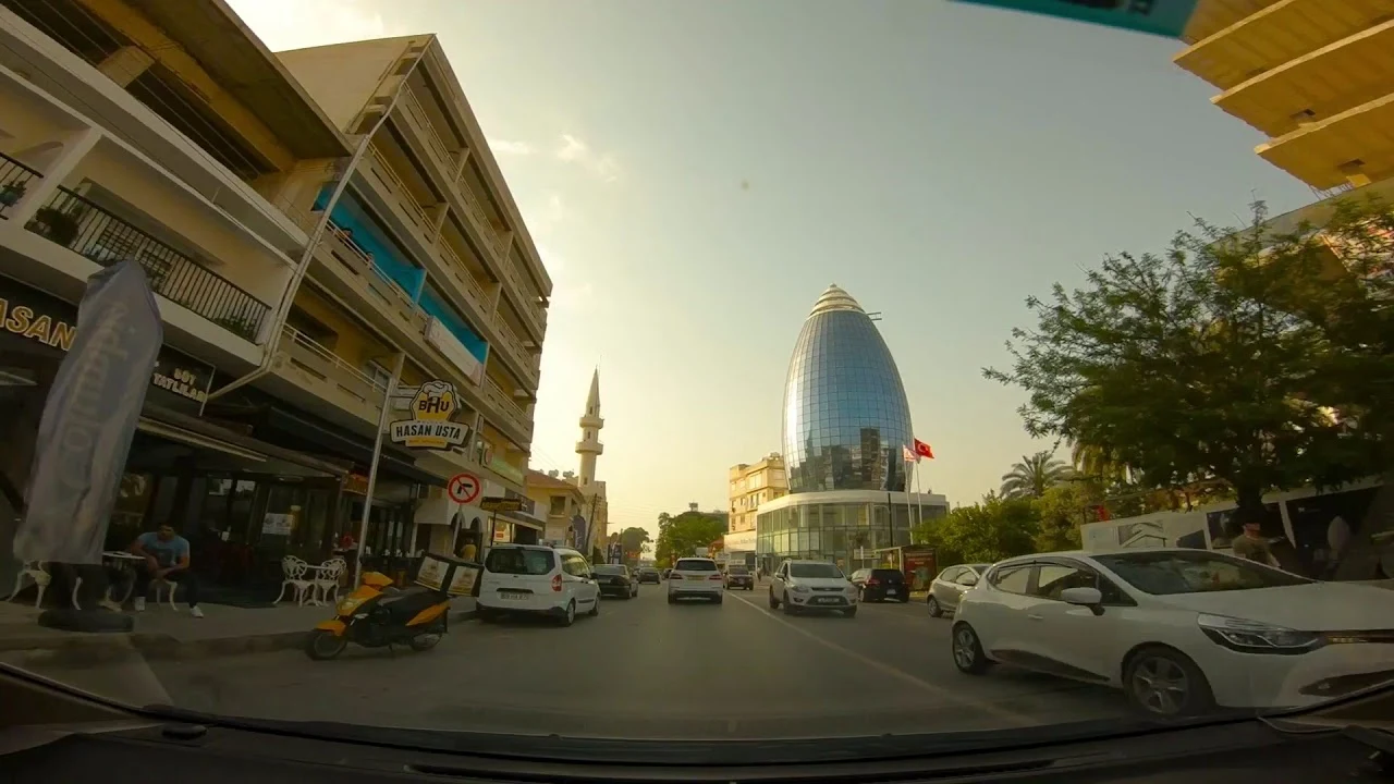 Lefkoşa Avenue Dereboyu Gece Müzik ve Kokteyl Noktaları