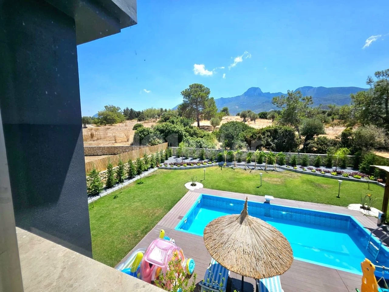 Malpas Hotel & Spa Havuz ve Sahil