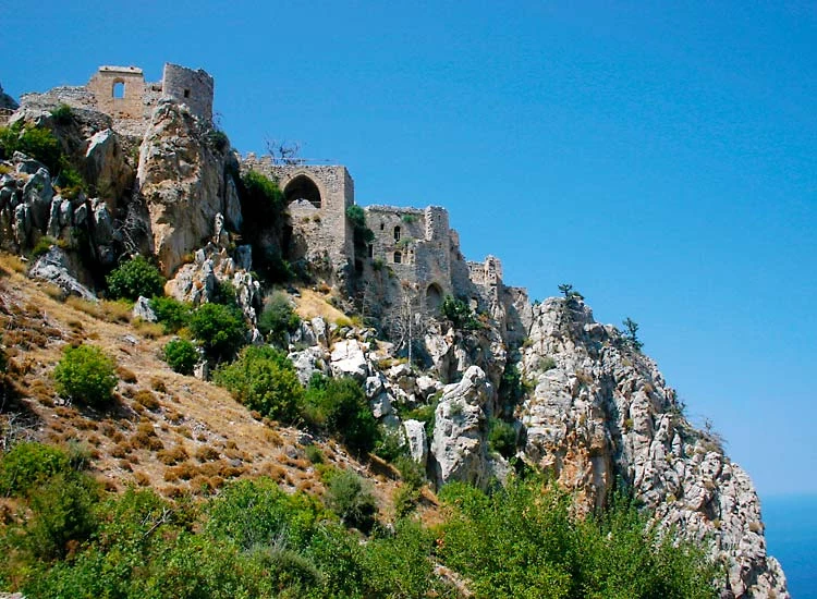 Saint Hilarion Kalesi: Masal Şatosu Gibi Kıbrıs Efsanesi İç Görsel 2