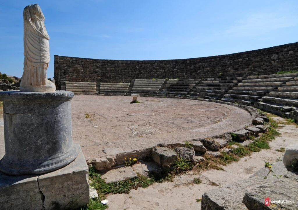 Salamis Antik Kenti ve Roma Tiyatrosu Gezi Rehberi İç Görsel 2
