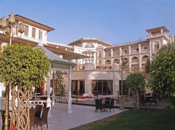 Savoy Ottoman Palace Havuz ve Sahil