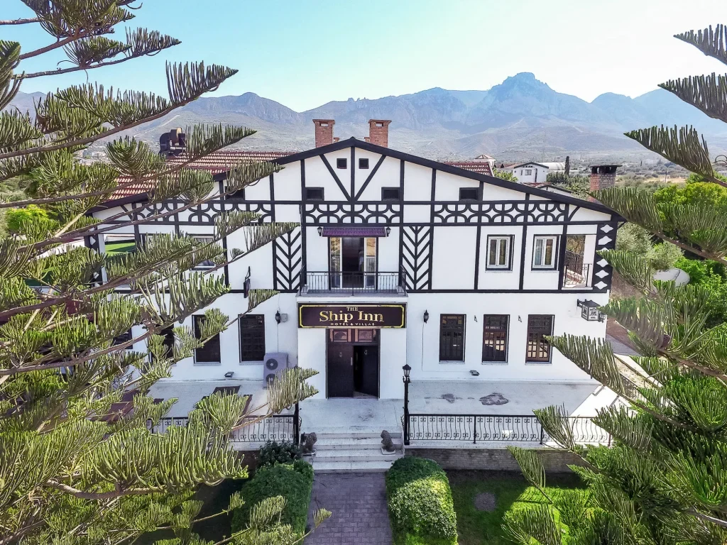 Ship Inn Hotel Girne İngiliz Tarzı Butik Otel İncelemesi