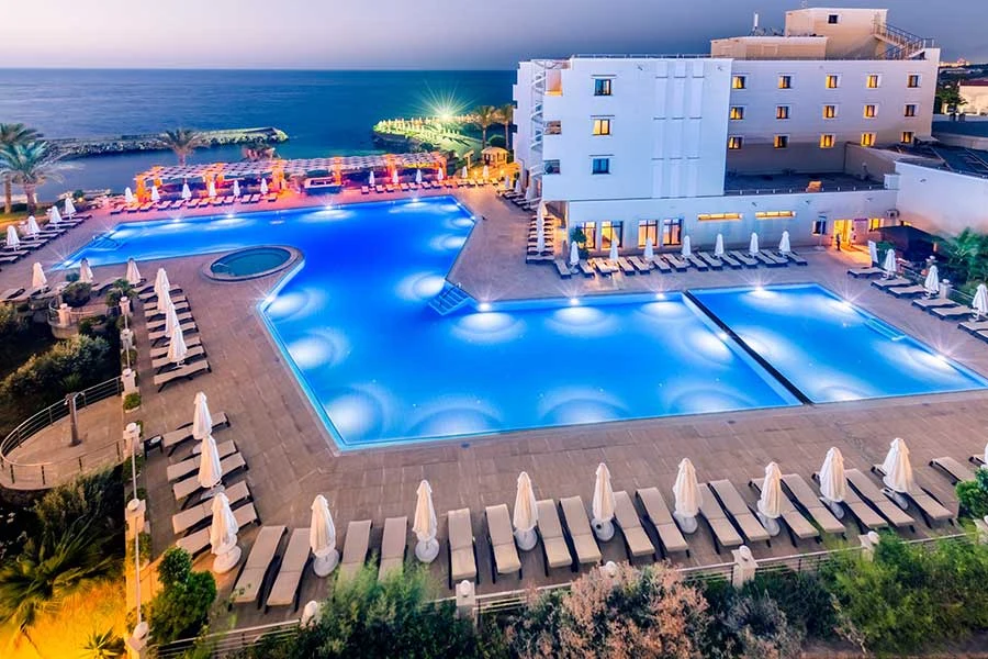 Vuni Sarayı Kalıntıları ve Batı Kıbrıs Deniz Manzarası İç Görsel 1